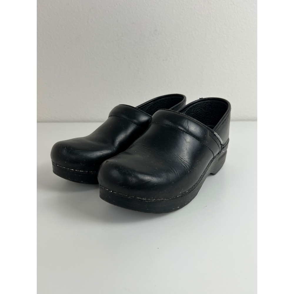 Dansko Professional Black Leather Nursing Clogs EU 38 US 7.5-8 Workwear Comfort